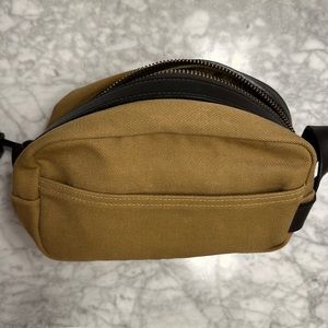 Filson Rugged Twill Travel Kit